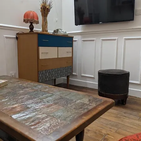 Affittacamere Private Acces To The Flat. Charming Parisian. 4*
